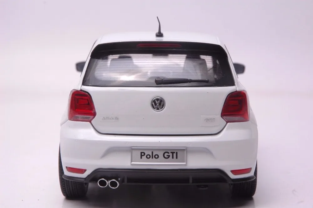 1:18 литья под давлением модель для Volkswagen VW Polo GTI белый сплав игрушечный автомобиль миниатюрная коллекция подарок