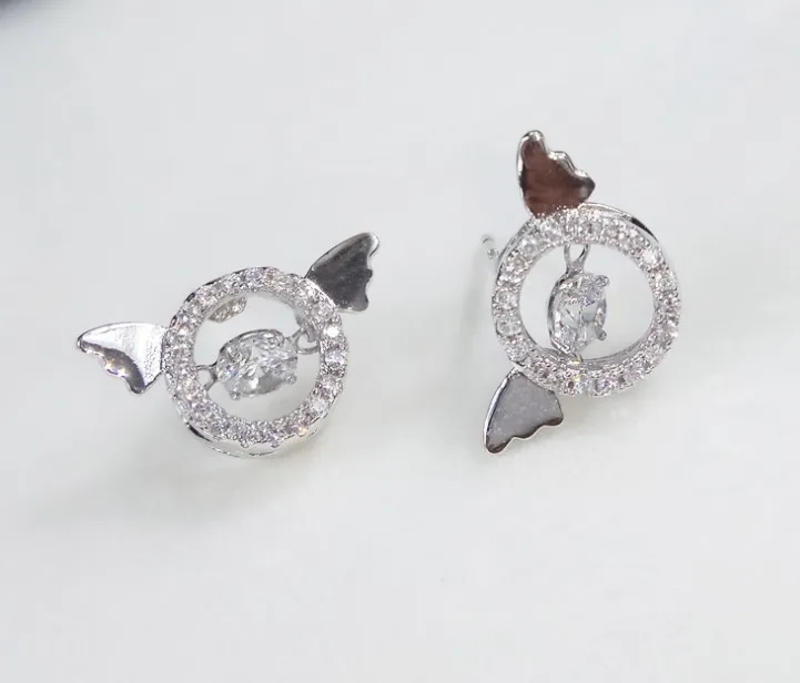 

New 2color 925 SilverAmerica Needle Crystal from Swarovskis Guardian angel Earrings Flashing For Woman Christmas Gifts