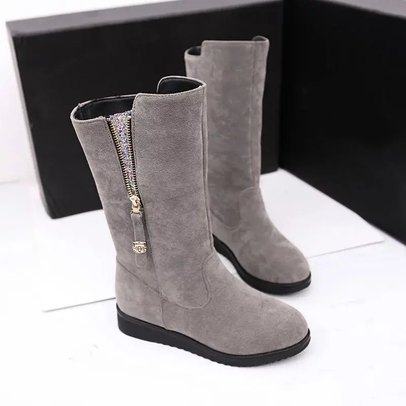 Koop Vrouwen Snowboots met Bont Winter Warme Fleeces Groot Formaat Platte Schoenen Slijtvast Anti slip Solid Casual Laarzen met Zip Decor