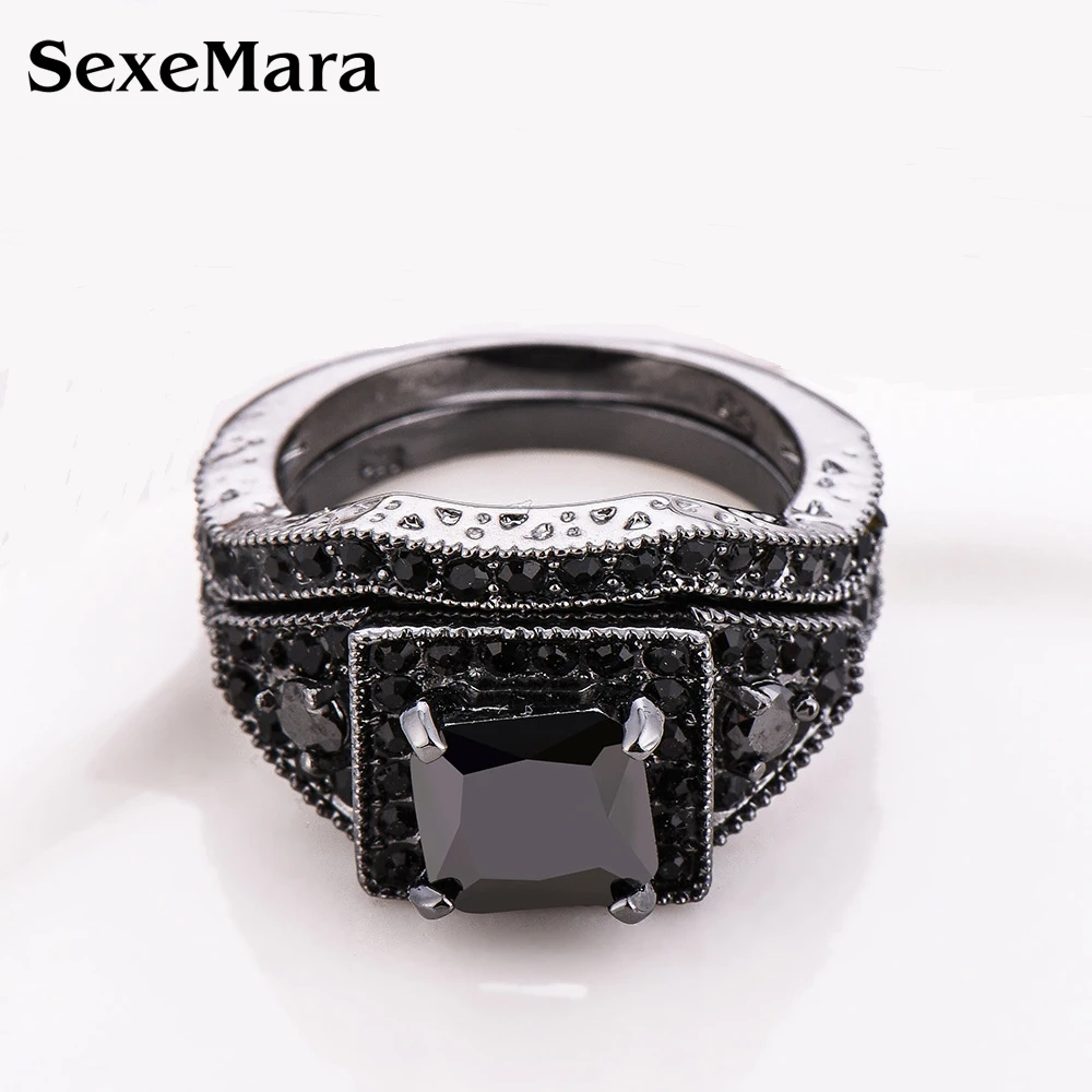 3094240465_1559436380