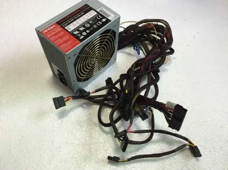 

Original TP3-650 rated 650W desktop power ultra-quiet big windmill