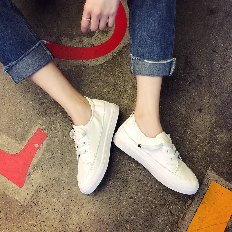 New Women Casual White Shoes Soft Leather Comfortable Shoes Women Soild Spring and Autumn Solid Slip on Flats