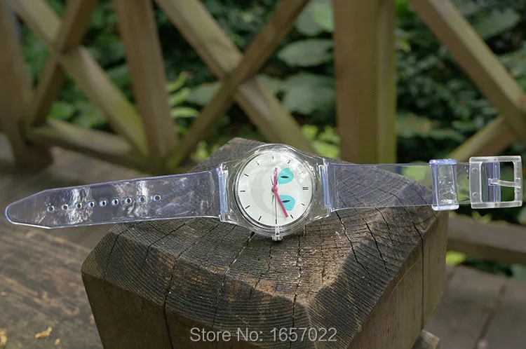 3184306185_677347802