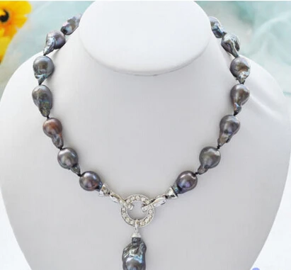 

Jewelr 004291 20mm black baroque keshi Reborn necklace pendant
