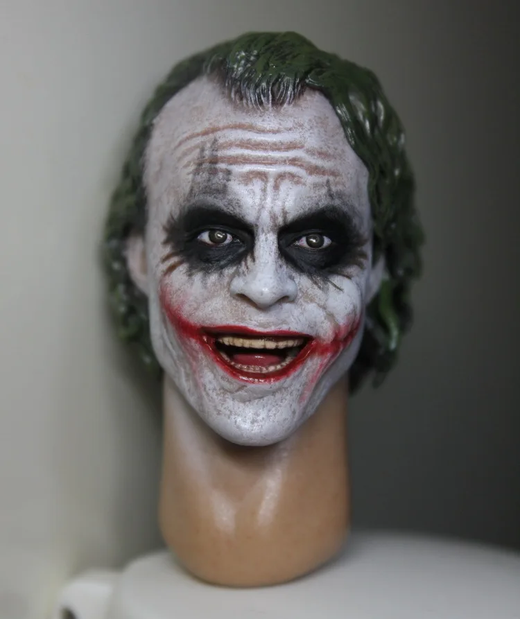 Figura Joker Heath Ledger Versión Q – Set De 5 Modelos PVC Para Coleccionar, Decorar Tu Escritorio O Regalar A Fans Del Guasón
