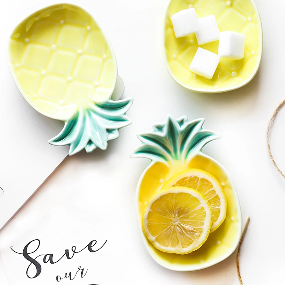 

Creative Pineapple Shape Dish Ceramic Tray Soy Sauce Dishes Fruit Snack Plate Tableware Home Household Cute Dinnerware