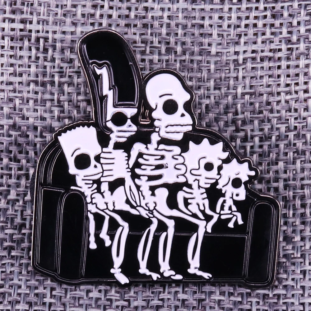 

Simpson family skulls Badge