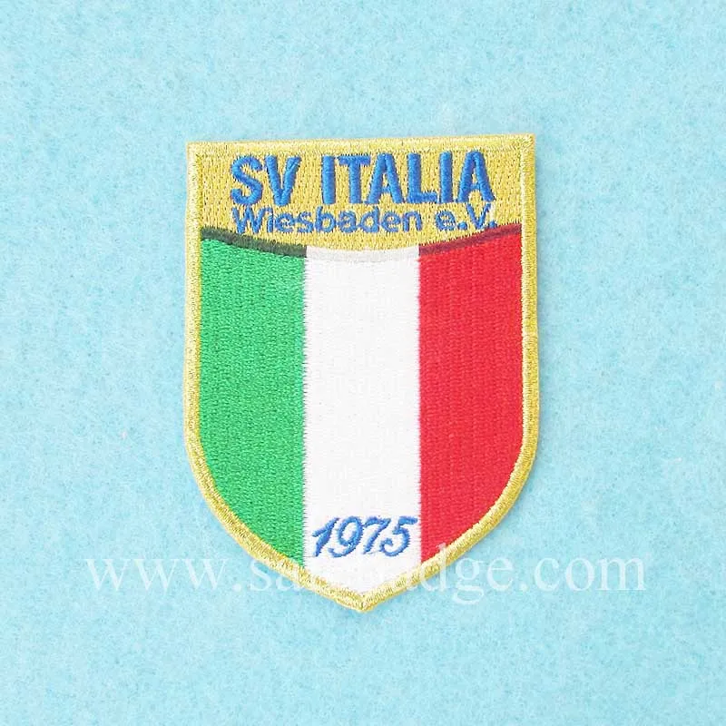 

Making Flag Green White Red Colors Embroidered Patches Made in China