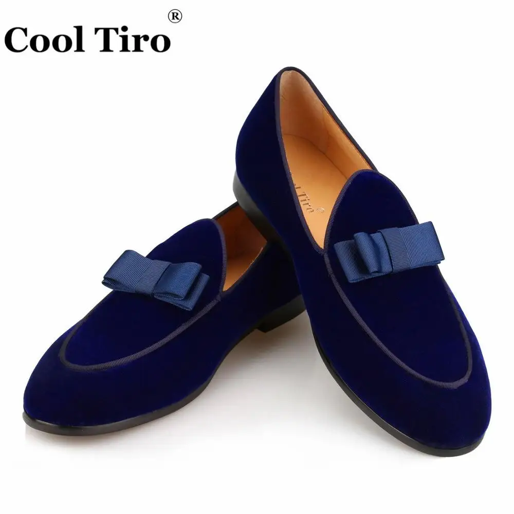 

Cool Tiro Blue Velvet Loafers Men Slippers Bow Tie Moccasins Man Flats Wedding Men's Dress Shoes Casual Shoes Genuine Leather