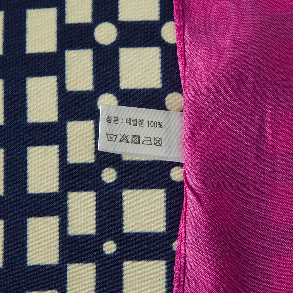 2G3D3085