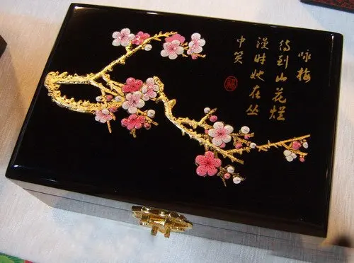 Free Shipping Chinese Traditional Lacquer Jewelry Box Case Chinese Traditional Lacquer Jewelry Box Case For Plum Blossom