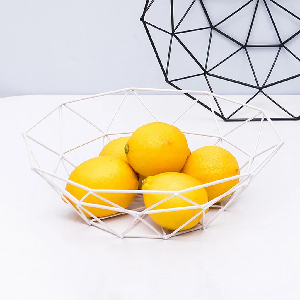 

Geometric European Iron Hollow Fruit Vegetable Wire Basket Metal Bowl Kitchen Storage Desktop Display Snacks Storage Basket