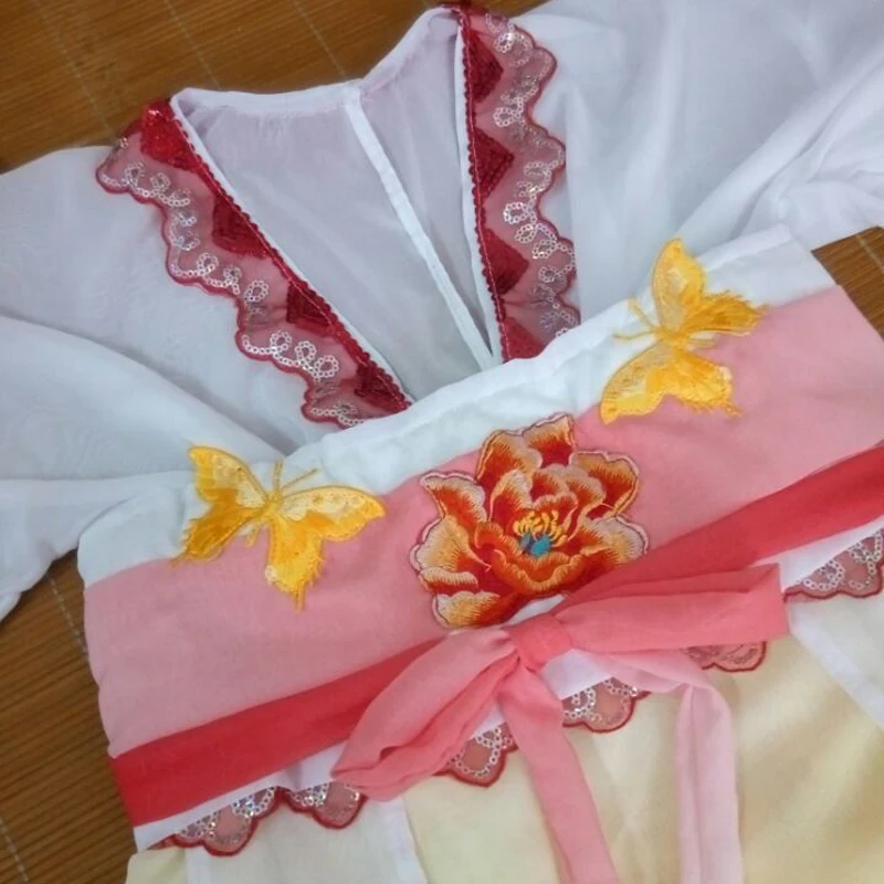Труба DIY шитье на мультфильм бабочка вышивка ткань одежда декоративная заплатка