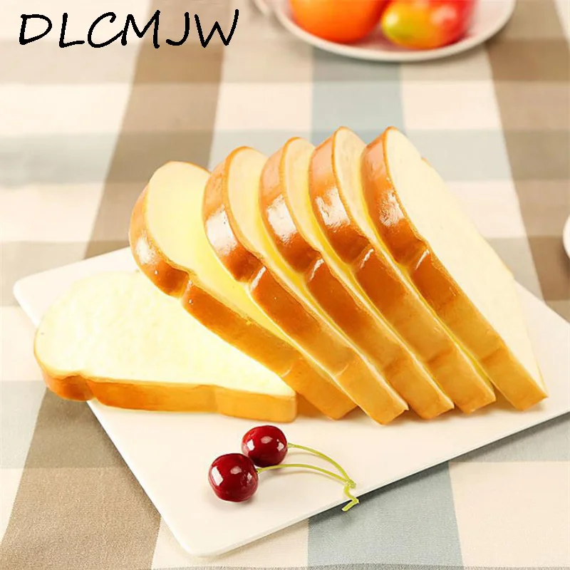 

Artificial food squishy Bread Simulation Model Slice Soft Bread Fake Cake Bakery Photography props Decor Slice Soft Bread