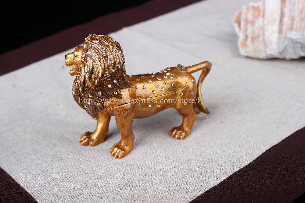 Metal Box Roaring Lion Bejeweled Crystals Jewelry Trinket Box Jewel Gift Box for Man Gifts Set Boxes