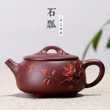 

Wholesale Authentic Yixing Purple Clay Stone Teapot Handmade Black Tea Kettle Chinese Kung fu Zisha Pot for tea brewing