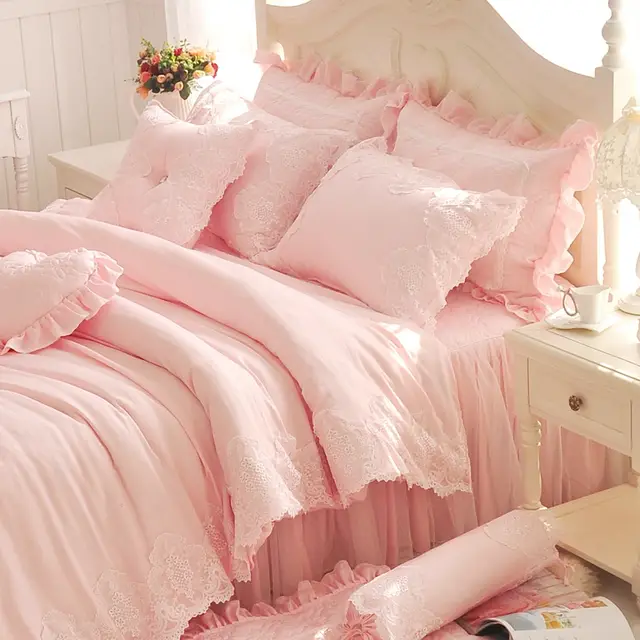 Diamond Lace Princess Bedding Sets Luxury Pink Ruffles Bed Skirt