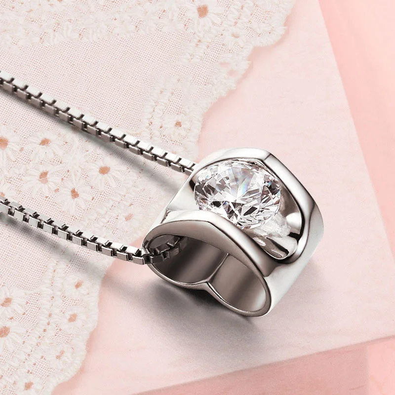 Korean Fashion Hollow Heart-Shaped Necklace With Shining Zircon Silver Color Pendant Necklace For Girl Women Wedding Jewelry N19  (5)