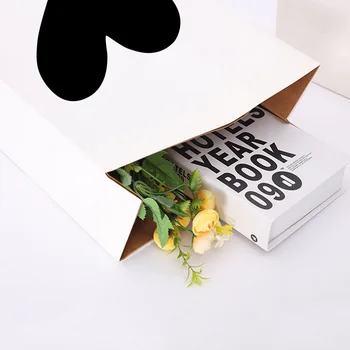 

Hot Kraft Paper Gift Storage Bag Kids Toys Miscellaneous Goods Clothing Bag Organizer Simple Eco-friendly Home Decor