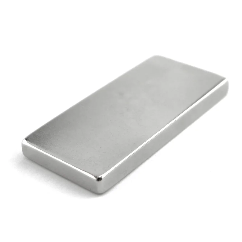 Фото Неодимовый магнит супермощный редкоземельный 2 шт. 50x25x5 мм N35 rare earth magnet earth Неодимовый магнит супермощный редкоземельный 2 шт. 50x25x5 мм N35 rare earth magnet earth