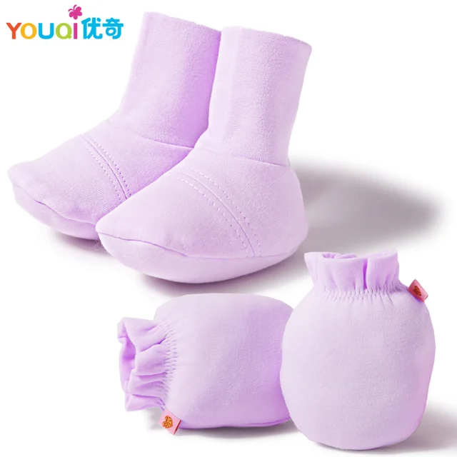 2 Pcs/Lot Newborn Baby Gloves Brand Cotton Quality Socks Spring and