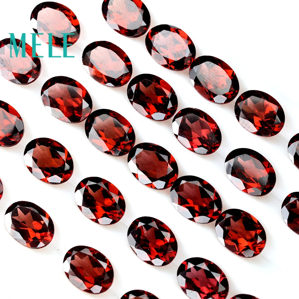 Natural red garnet loose stone in oval shape6mm*8mm 1p , good cutting and good fire , best choice for jewelry design