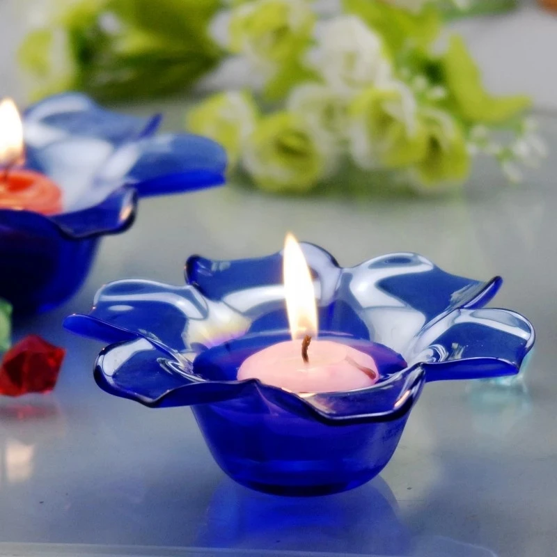 Attractive Glass Flower Shape Candle Holder Decorative Glassware Craft