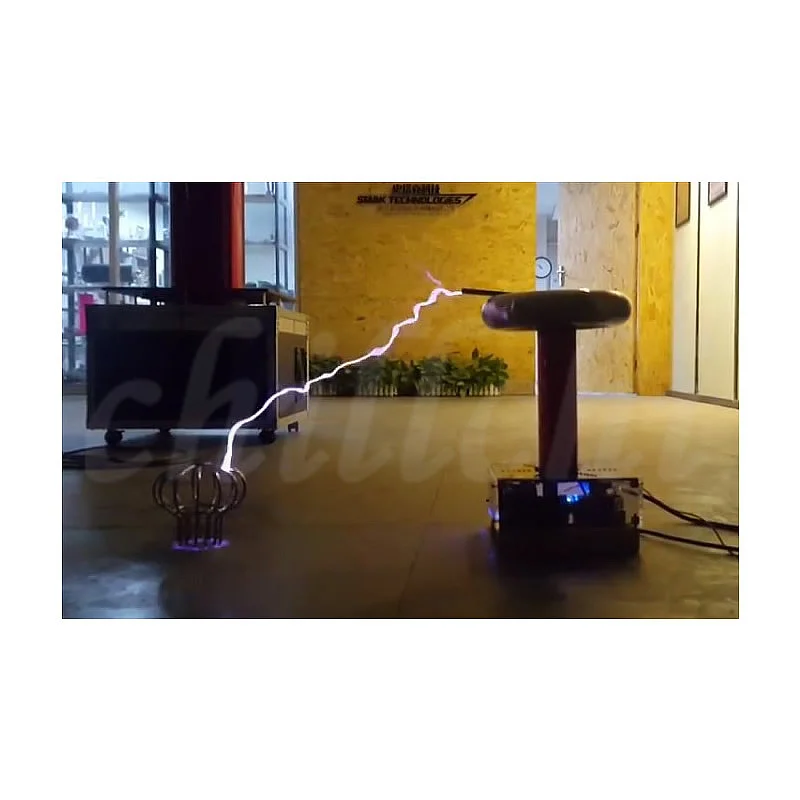 

0.5 m lightning Tesla coil DRSSTC/ music Tesla coil / artificial lightning / experiment display