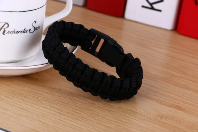 Męska nowa survivalowa bransoletka z linki spadochronowej dla mężczyzn Outdoor Camping piesze wycieczki klamra nadgarstek kobiety liny bransoletka biżuteria męska tanie i dobre opinie Chain link bransoletki Unisex Brak CN (pochodzenie) moda TRENDY ribbon Łańcuszek typu kord Bracelets Zgodna ze wszystkimi Męska nowa survivalowa bransoletka z linki spadochronowej dla mężczyzn Outdoor Camping piesze wycieczki klamra nadgarstek kobiety liny bransoletka biżuteria męska tanie i dobre opinie Chain link bransoletki Unisex Brak CN (pochodzenie) moda TRENDY ribbon Łańcuszek typu kord Bracelets Zgodna ze wszystkimi