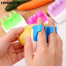 Finger Held Palm Peeler Easy Hold Vegetable Fruit Salad Slicer Kitchen Tool New Finger Held Palm Peeler Easy Hold Vegetable Fruit Salad Slicer Kitchen Tool New