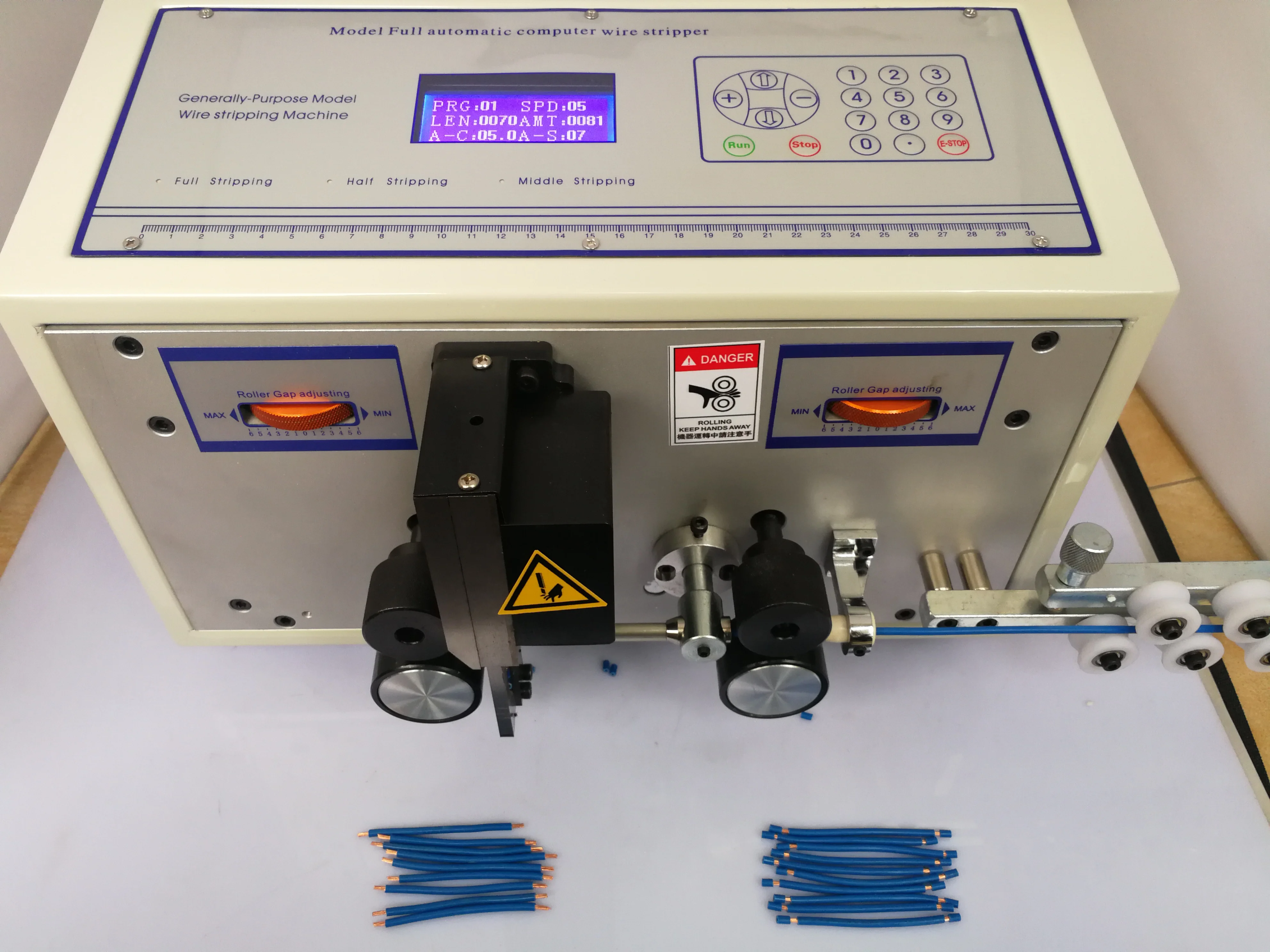 

Computer Automatic Wire Stripping Machine, Wire Cutting Machine, Wire Cutting & Stripping Machine SWT508C-II LCD Display