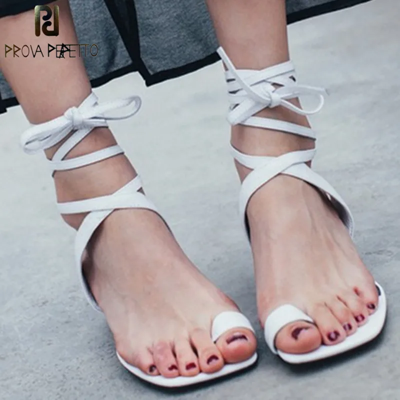 

Prova Perfetto 2018 Summer Off White High Heels Shoe Laces Fashion Hollow Out Thong Sandal Women Ankle Strap High Heels Sandals