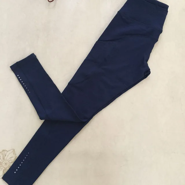 NWT 2018 Sports tight Push Up Tight Exercise Reflective Capris Gym Leggings Super Quality Stretch Fabric Size us4-us12