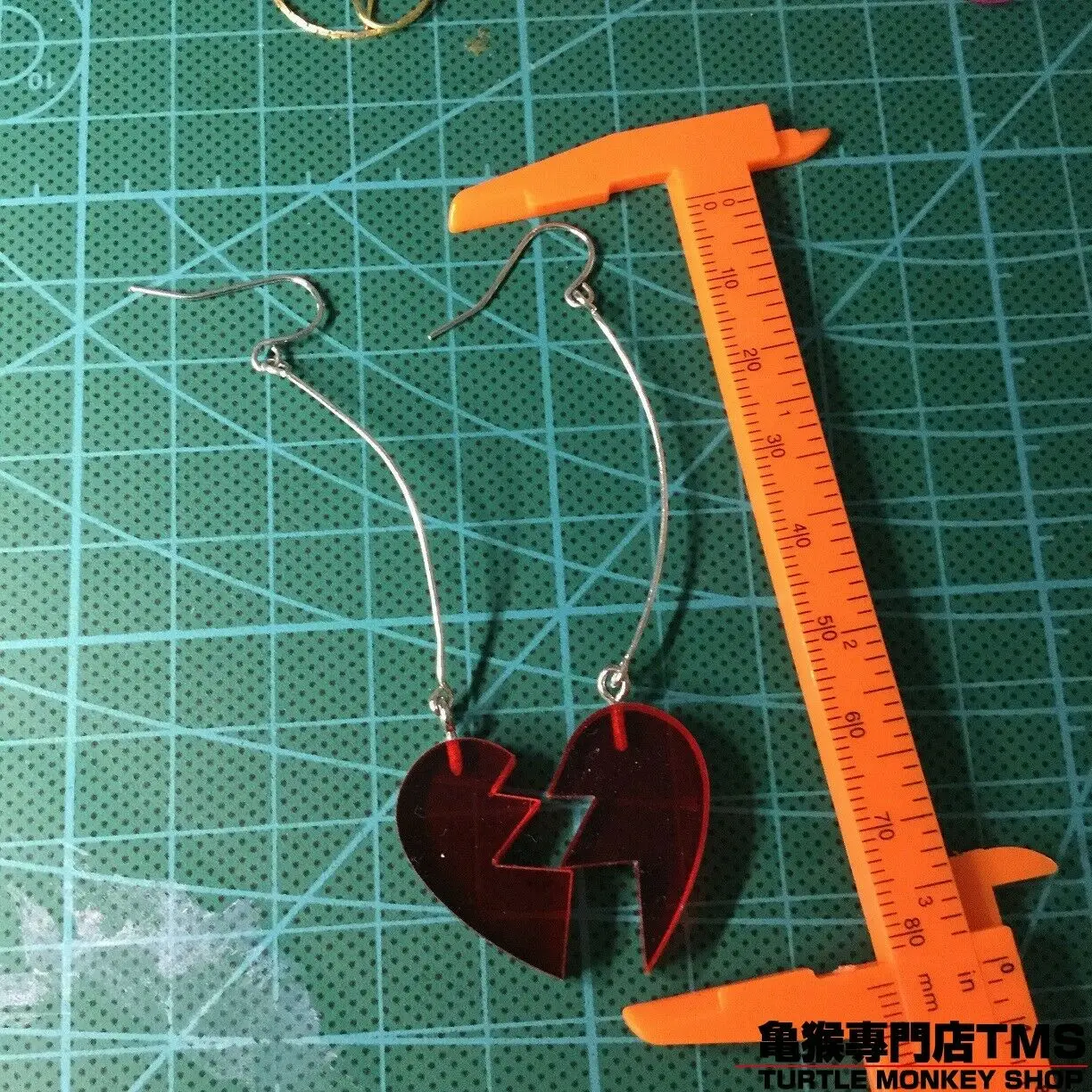 Серьги клипсы Джоджо реквизит для косплея серьги Каффы|Реквизит костюмов| |