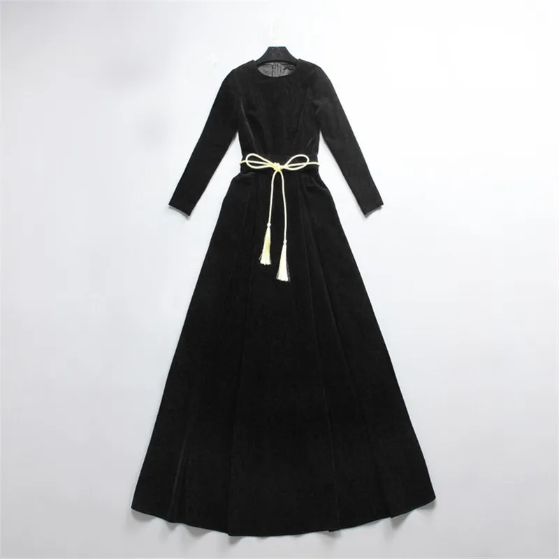 Black (1)