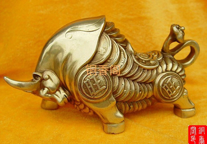 

Old antique Bronze Arts & Crafts Big Small copper fu niu cattle decoration copper money, cattle