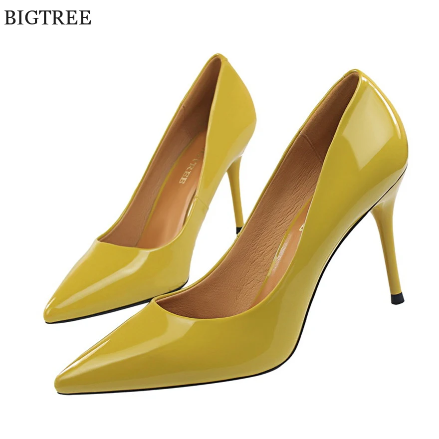 

2019 New Autumn Concise Women Pumps Patent Leather Office Shoes Fashion Shallow Women High Heels Shoes Pointed Red Wedding Shoes