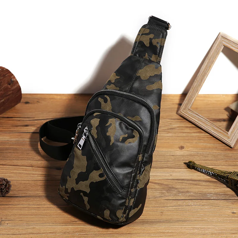 

New Men's Skew Pack Camouflage Tidal Cortex Small Breast Pack