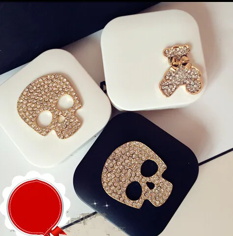 

LIUSVENTINA Portable DIY Alloy Cute Skull Bear Diamond Contact Lens Case with Mirror for Color Lenses Gift for Girls