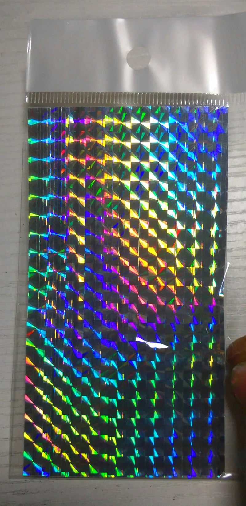 4056332725_571490730_