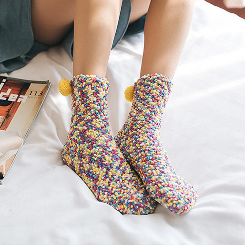

Comfortable Women Thick Socks Fashion Free Size Casual Soft Multicolor Tube With Pompom Coral Velvet Cotton Socks Casual Hosiery
