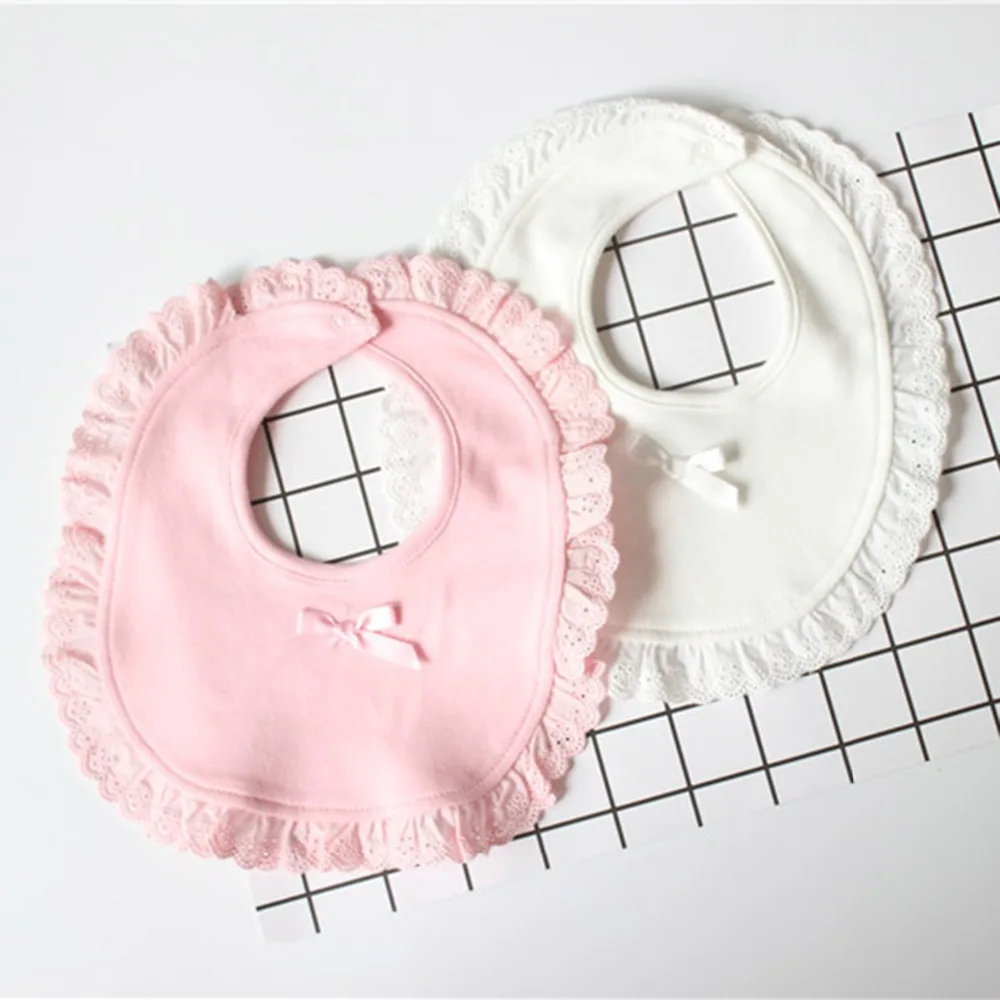 

2018 Lace Bow Bibs Bamboo Baby White Pink Burp Cloths Set Newborn Baby Girl Boy Lovely CuteBibs Bandana for Babies Saliva Towels