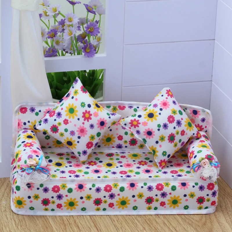 Mini Sofa Play Toy Flower Print Baby Toy Plush Stuffed Furniture Bed Chair For For Doll Couch Doll House Lifestyle