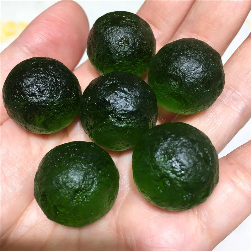 1 шт. Moldavite Чешский метеорит ударное стекло натуральный грубый камень кристалл