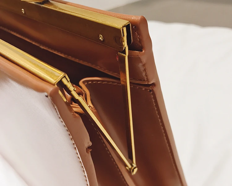 as mulheres moda envelope design luxo couro