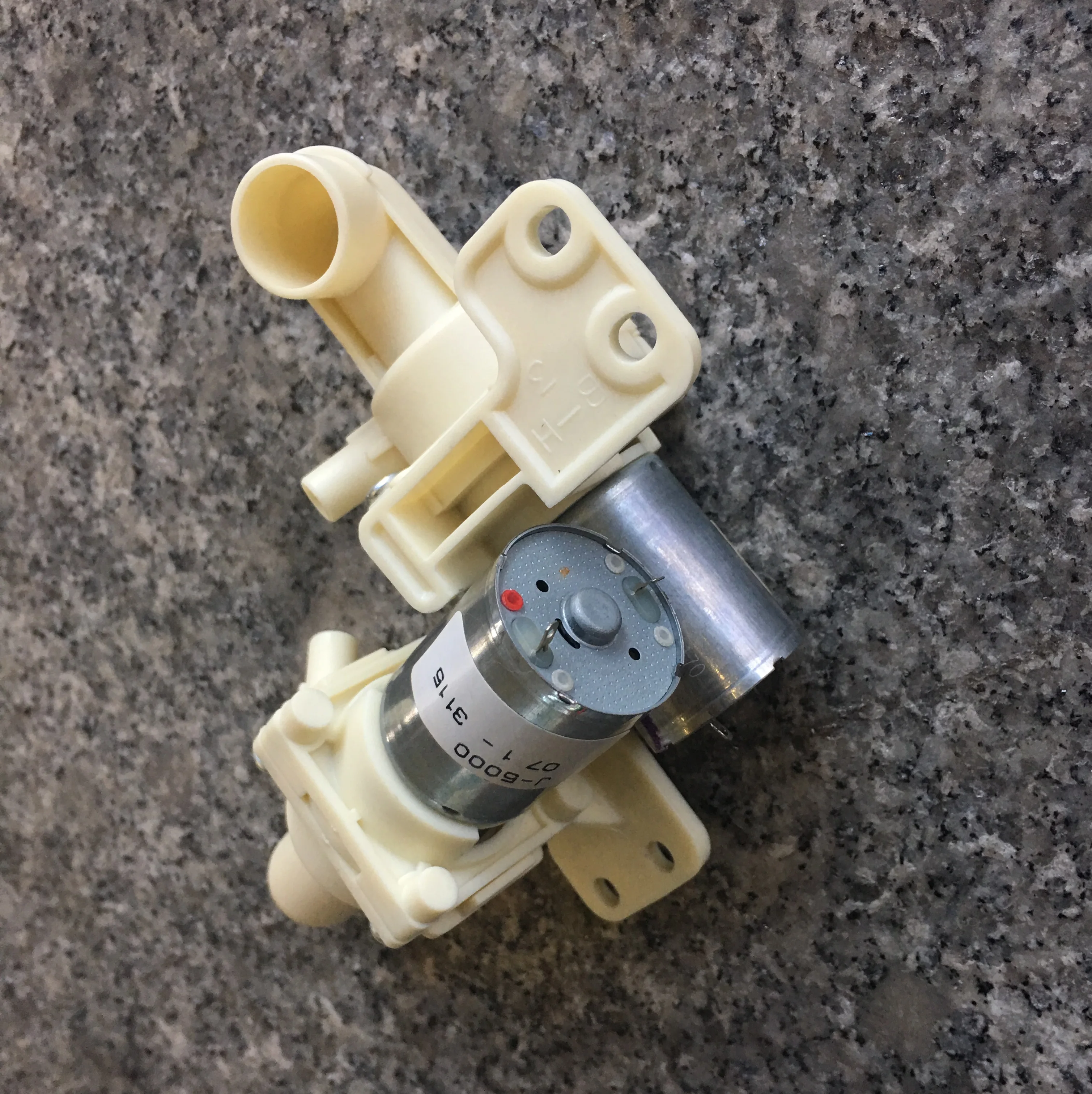

1 pcs J-5000 6-12V DC corrosion-resistant pumps micro pump