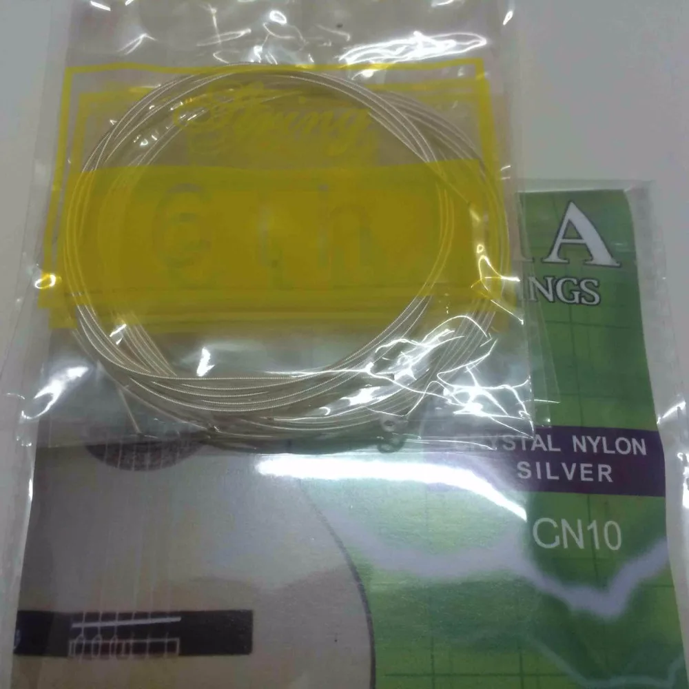 

CLASSIC GUITAR STRINGS CRYSTAL NYLON SILVER 028 032 040 032 037 045