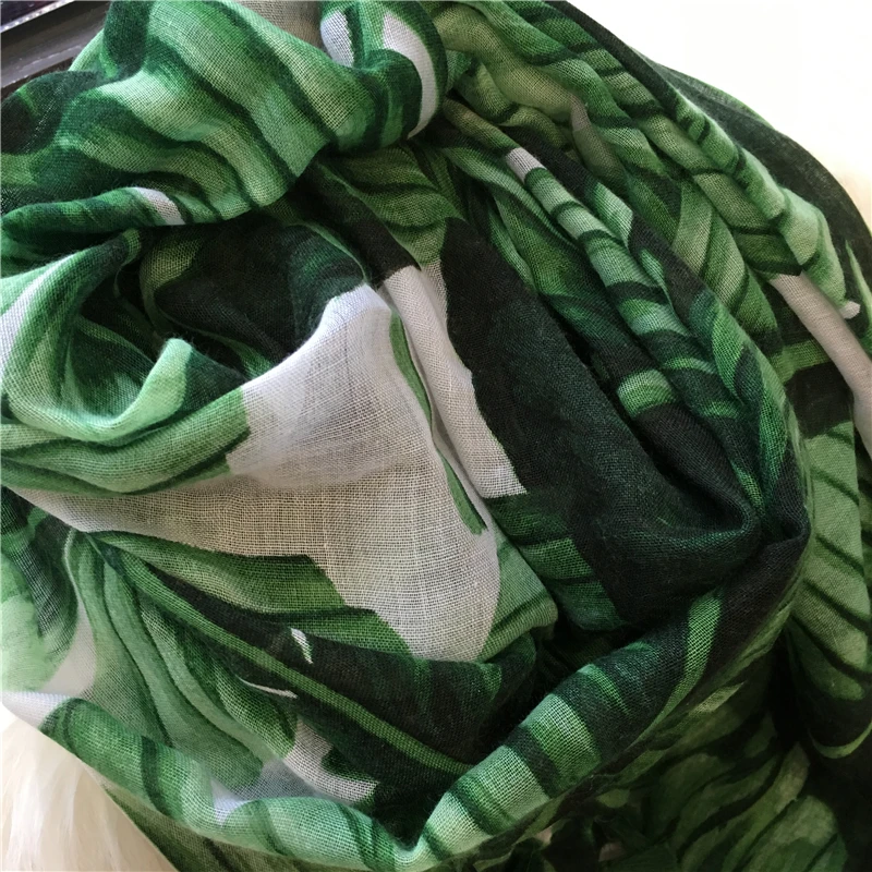 Marte& Joven женский зеленый шарф с кисточками из мягкого полиэстера с принтом пальмовых листьев, теплые шали, хиджабы, глушитель
