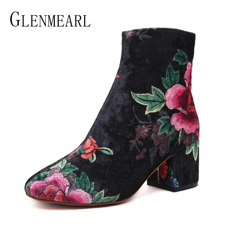 

Women Boots Ankle Winter Shoes High Heels Fashion Embroider Boots Casual Shoes Woman Round Toe Flower Female Short Boots 2018 DE