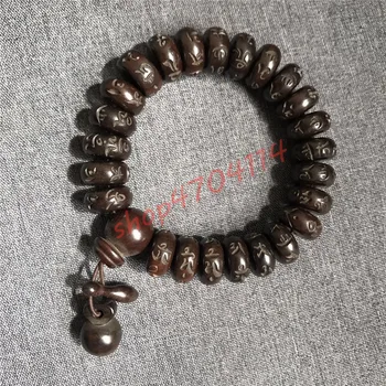 

Natural thunderstrike Jujube,Flat Beads, Six-Character True Buddha Bead Hand String, Exquisite Handicraft Jewelry